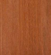 Les jatoba je južnoameriška vrsta lesa za terase, še zelo malo preizkušena v zunanjem okolju
